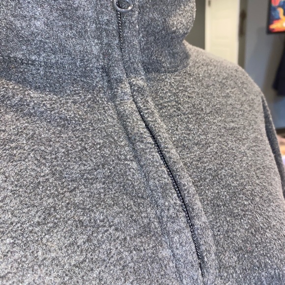 LIGHT GRAY 1/4 ZIP OLD NAVY - Picture 5 of 5